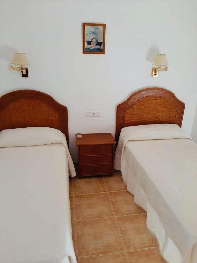 Apartamentos Balcon De Carabeo Nerja Luaran gambar