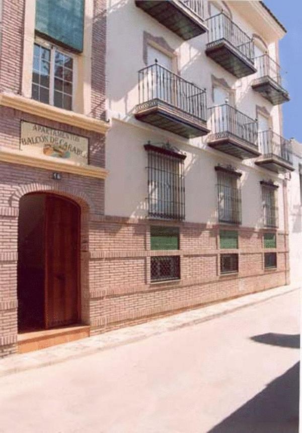 Apartamentos Balcon De Carabeo Nerja Luaran gambar