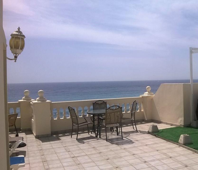 Apartamentos Balcon De Carabeo Nerja Luaran gambar